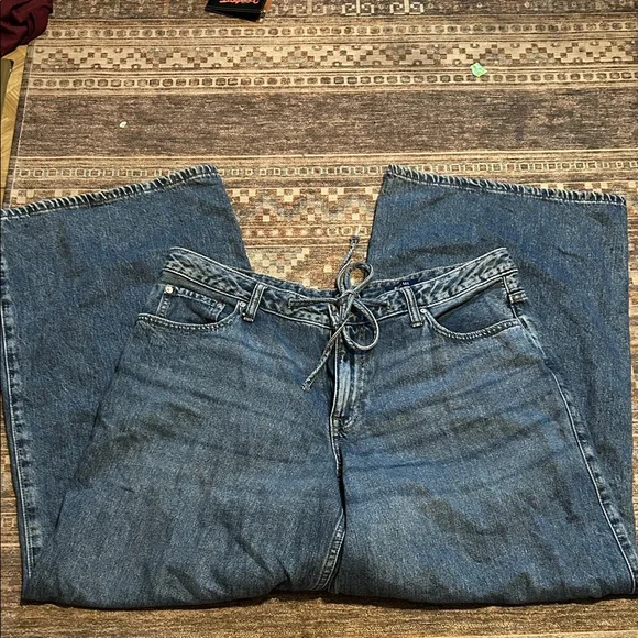 Women's High-Rise Blue Denim Jeans With Wide Legs And Waist Tie Size 14 - Picture 2 of 5